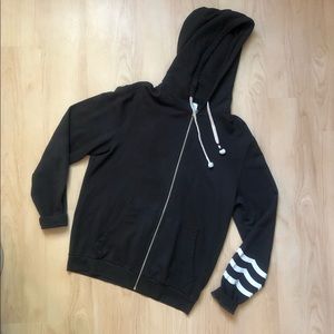 Sol Angeles charcoal grey sweater. Size medium.